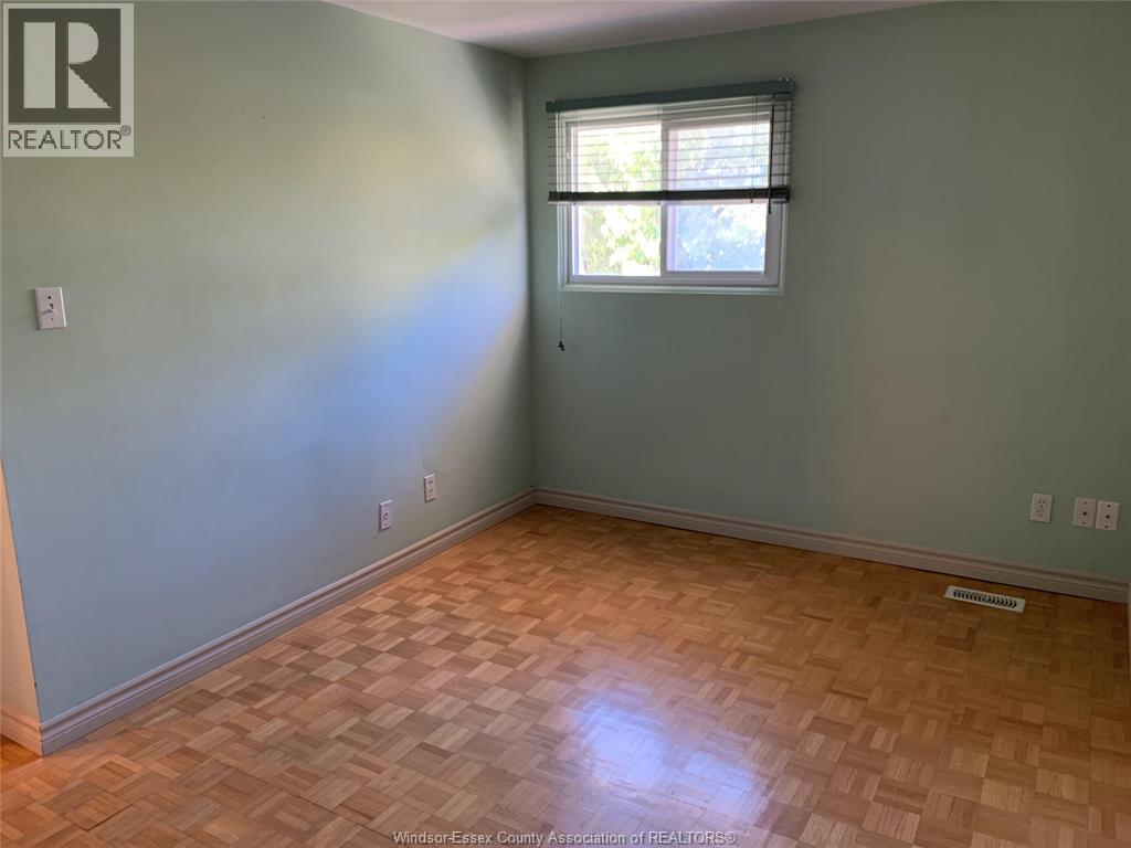 9394 Esplanade Drive Unit# 3 Property Photo 10