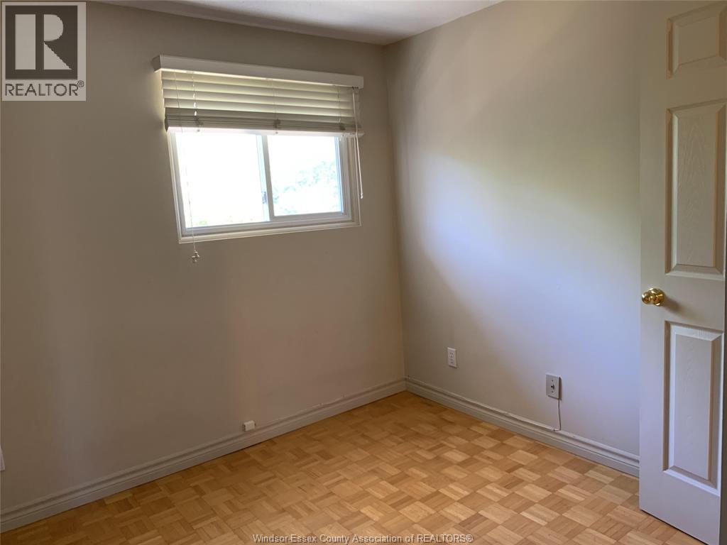 9394 Esplanade Drive Unit# 3 Property Photo 11