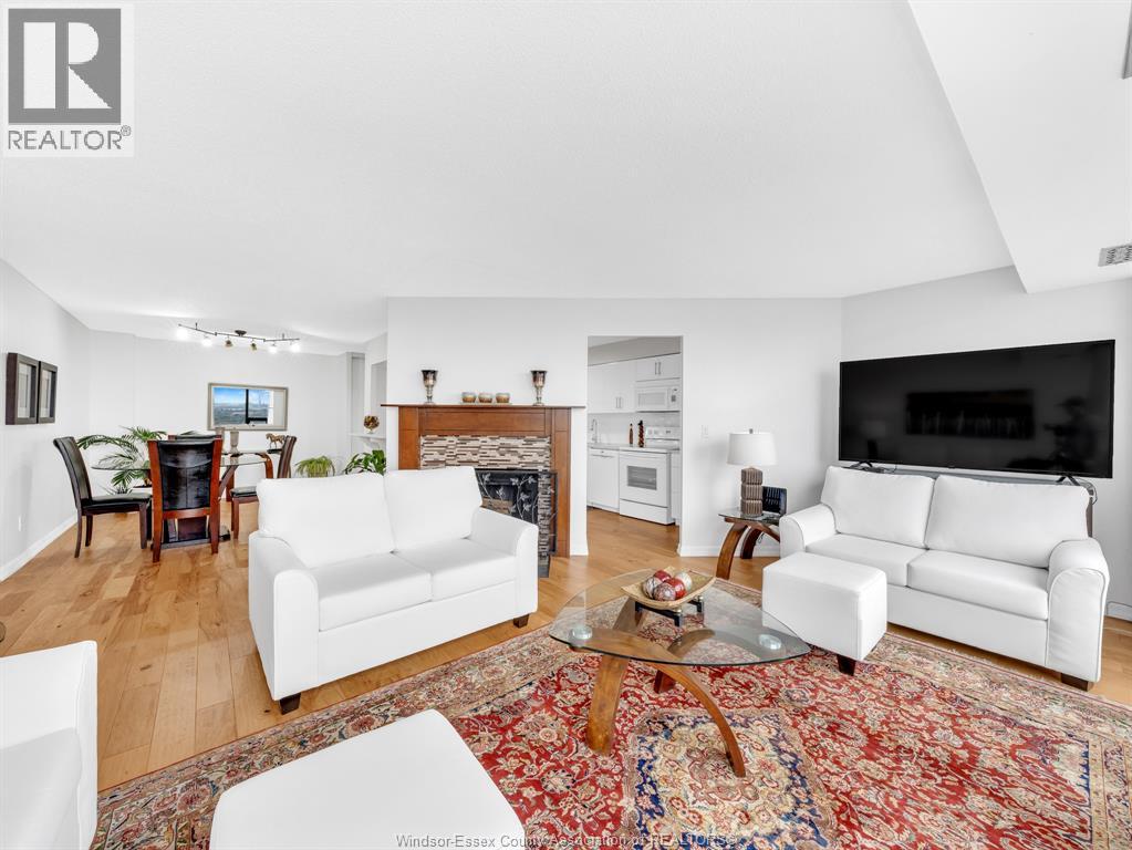 150 Park Street West Unit# 3009 Property Photo 6