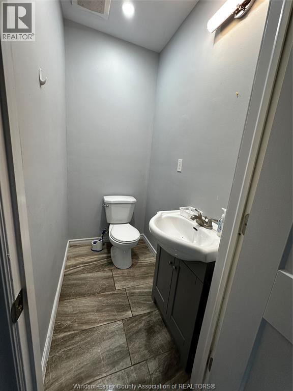 3114 Peter Street Property Photo 9