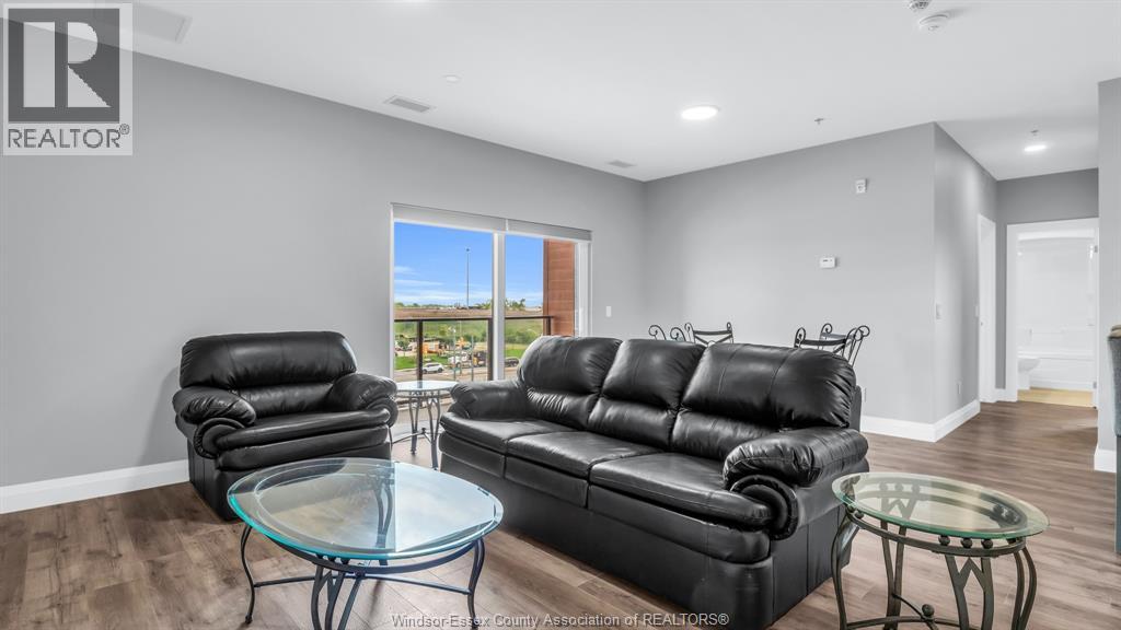 4785 Walker Road Unit# 403 Property Photo 8