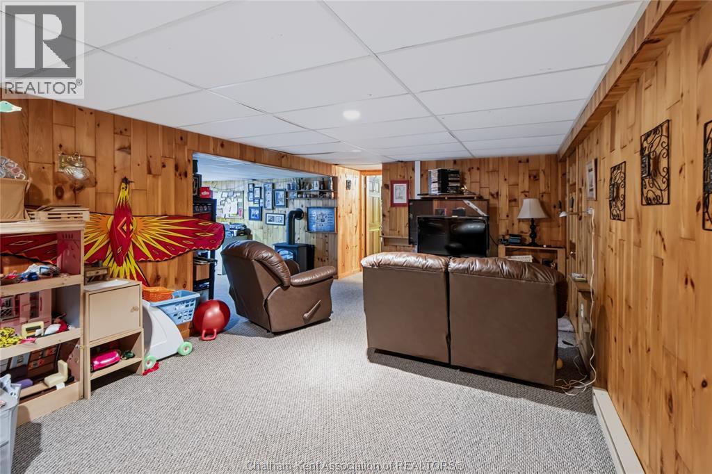 16 Indian Creek Road West Property Photo 14