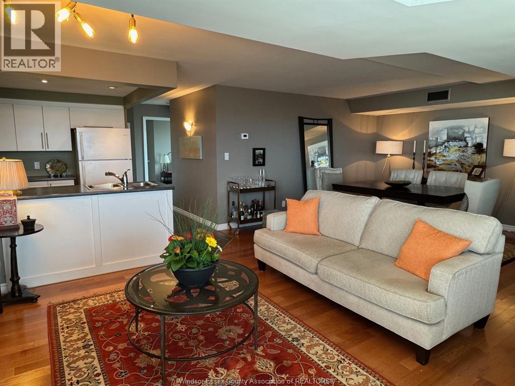 3601 Riverside Drive East Unit# 906 Property Photo 4