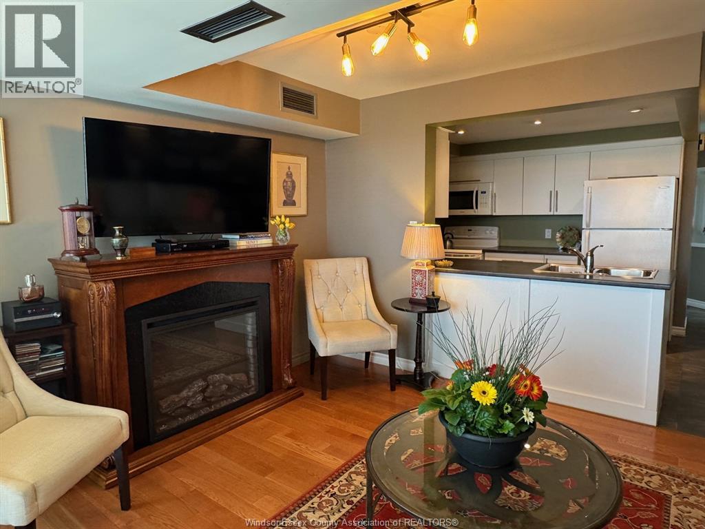 3601 Riverside Drive East Unit# 906 Property Photo 5