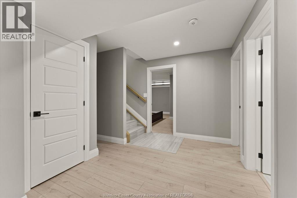 4416 Belmont Avenue Unit# Lower Property Photo 4