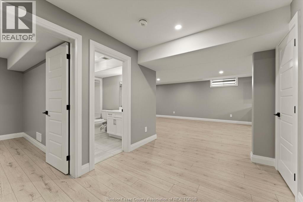 4416 Belmont Avenue Unit# Lower Property Photo 5
