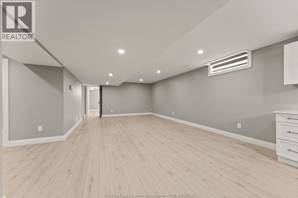 4416 Belmont Avenue Unit# Lower Property Photo 12