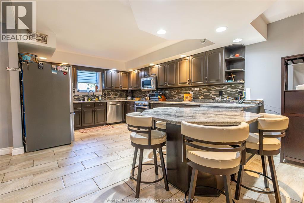 1709 Division Road Property Photo 8