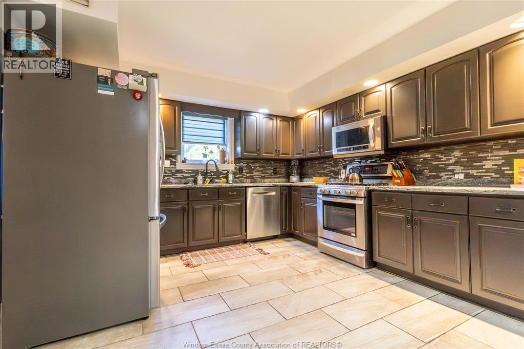 1709 Division Road Property Photo 10