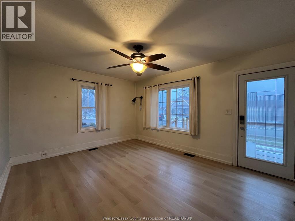 41 Alexandra Unit# Room 1 Property Photo 3