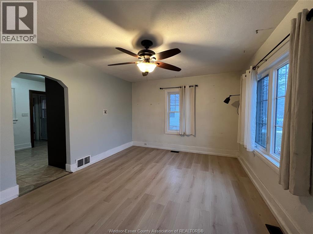 41 Alexandra Unit# Room 1 Property Photo 6