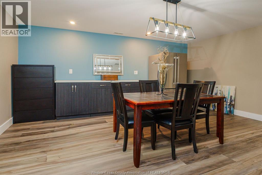6087 Laurentide Property Photo 25