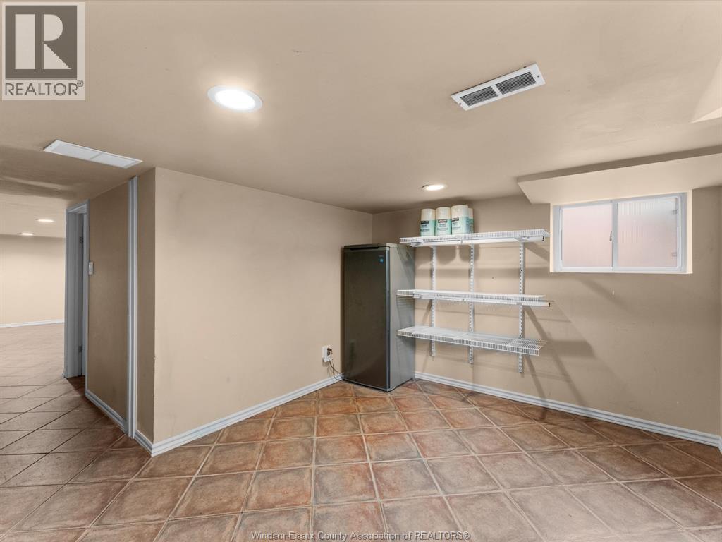 2306 Chilver Road Property Photo 34