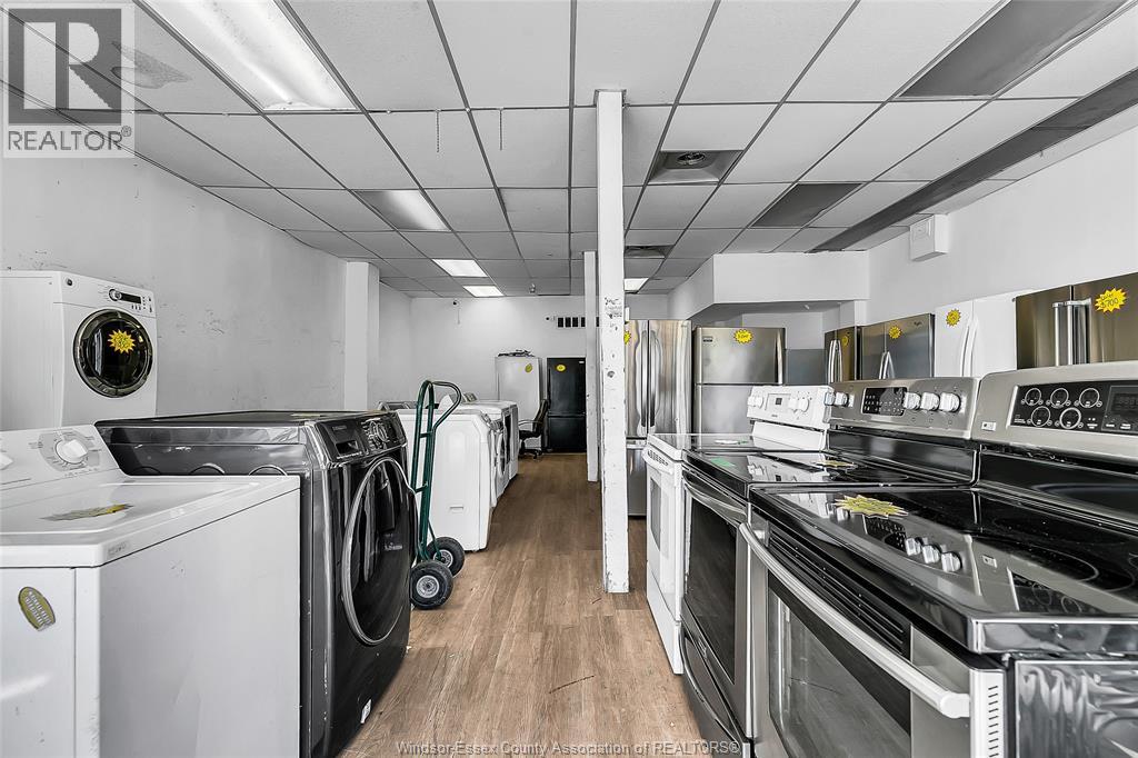 1500 Howard Avenue Property Photo 3