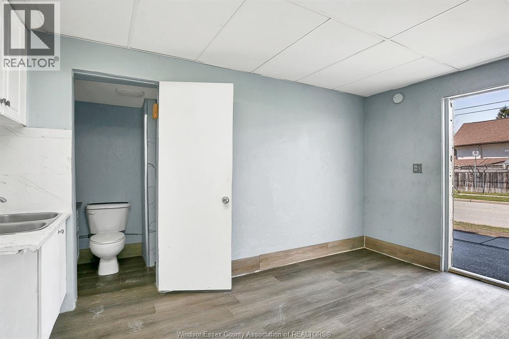 1500 Howard Avenue Property Photo 29