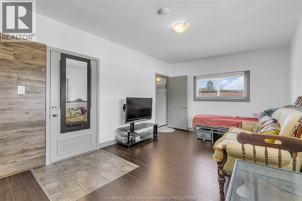 1500 Howard Avenue Property Photo 23