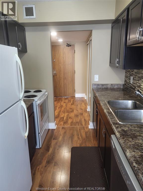 380 Pelissier Street Unit# 1604 Property Photo 7