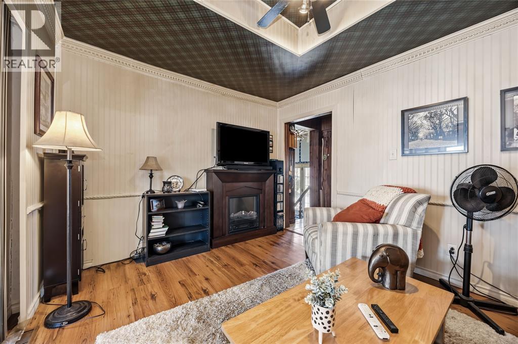 1363 Main Street Property Photo 11