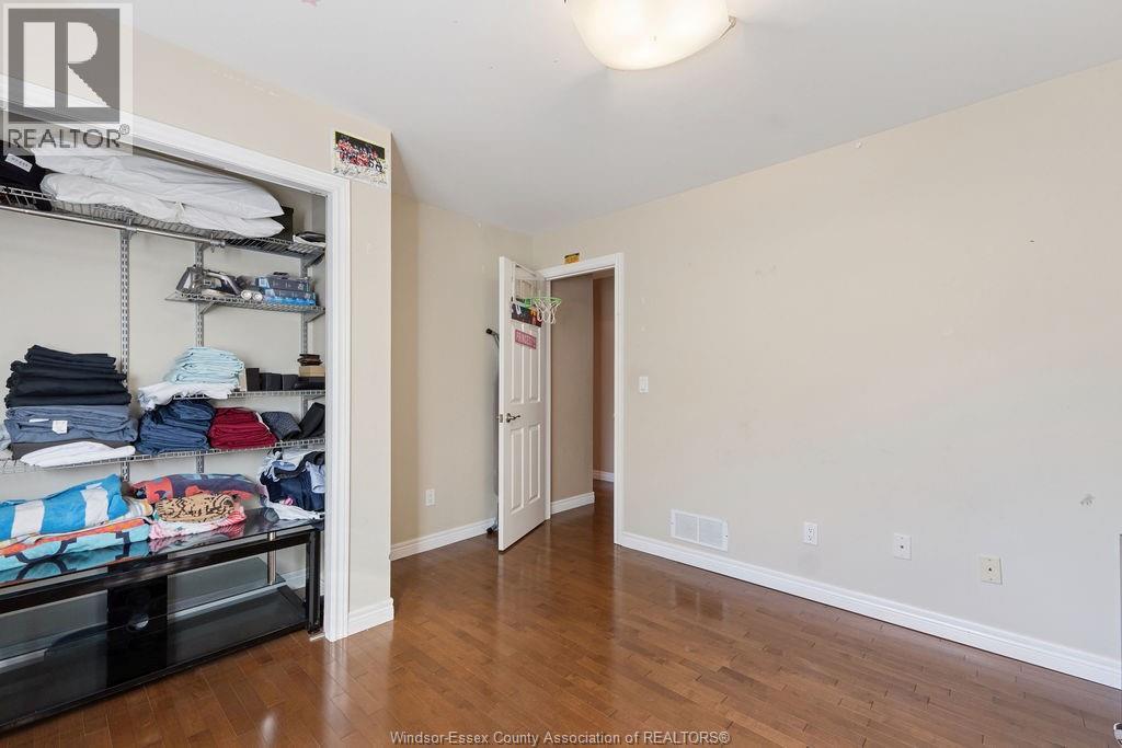 1162 Banwell Road Property Photo 14