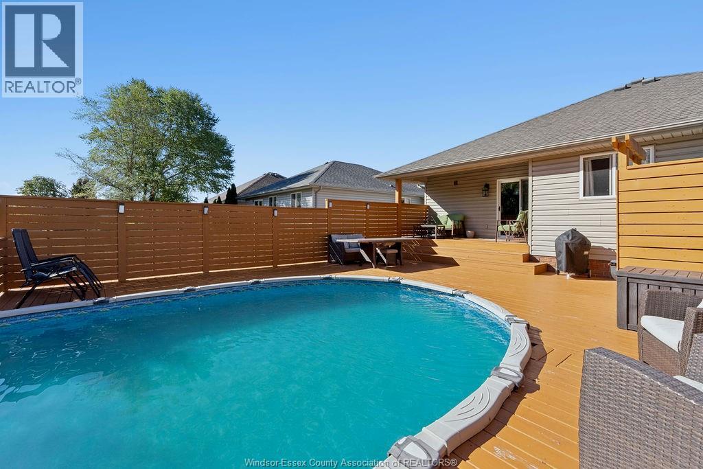 1162 Banwell Road Property Photo 33