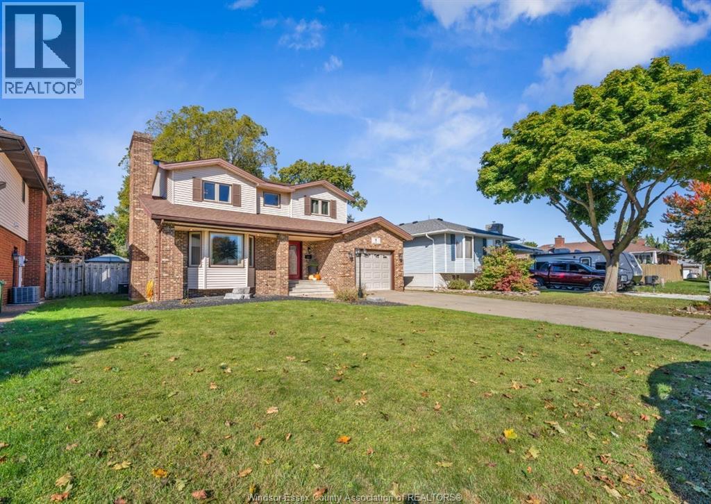 9 Evans Avenue Property Photo 2