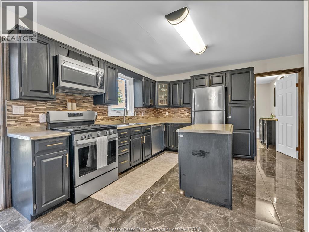 9 Evans Avenue Property Photo 9