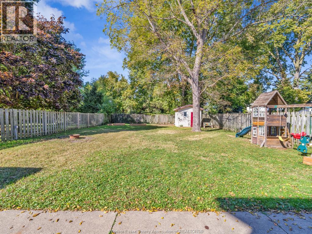 9 Evans Avenue Property Photo 29