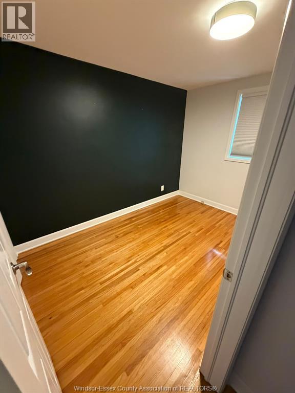 1635 Elsmere Property Photo 6
