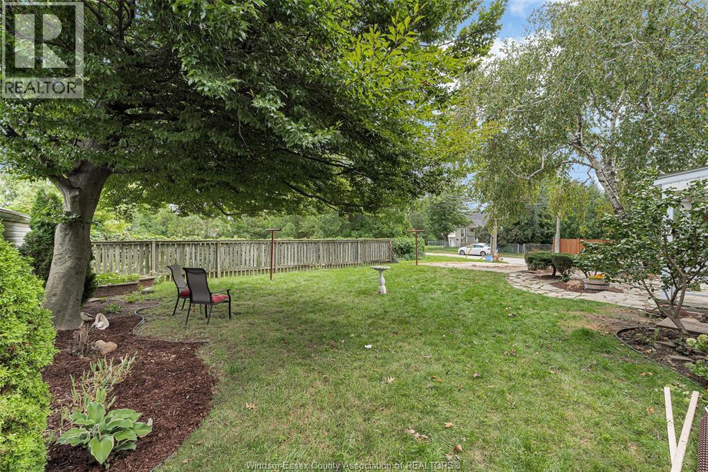 2494 Buckingham Drive Property Photo 5