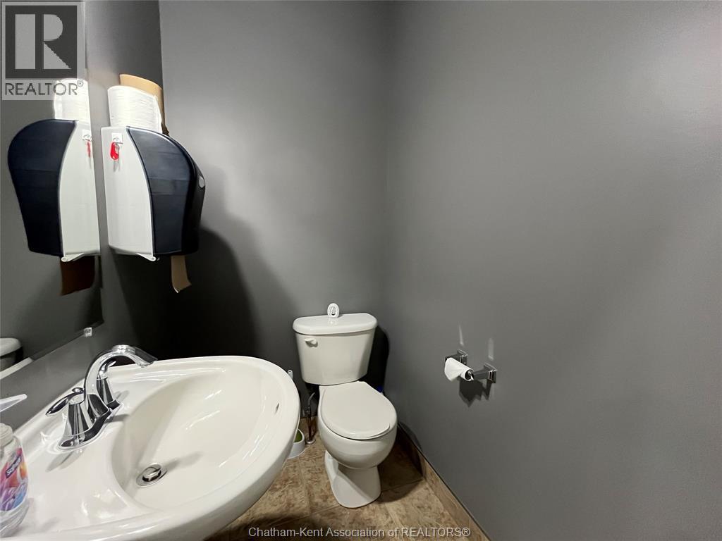 311 St.clair Street Property Photo 13