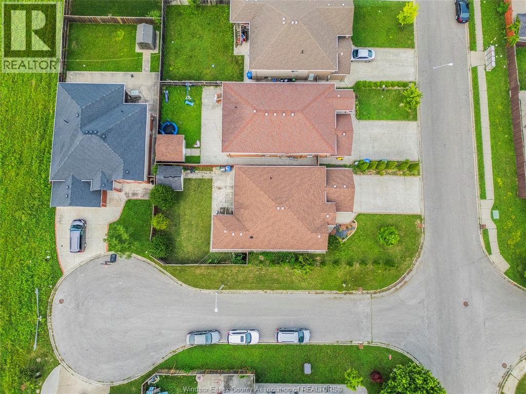 1920 Manitoba Street Property Photo 4