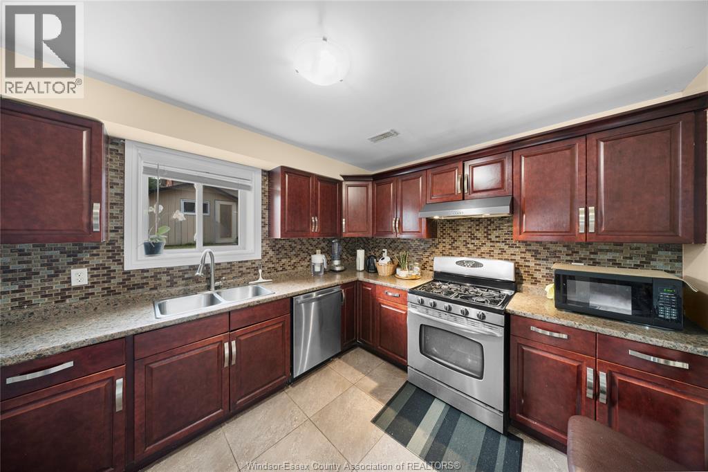 1920 Manitoba Street Property Photo 17