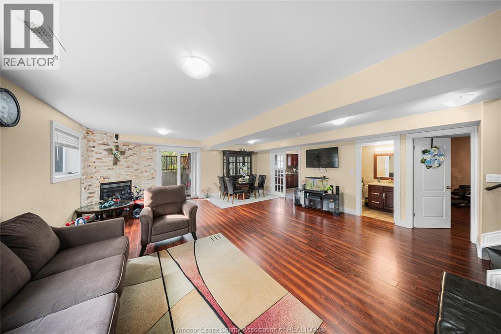 1920 Manitoba Street Property Photo 25