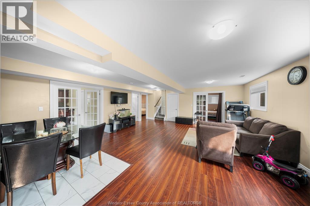 1920 Manitoba Street Property Photo 26