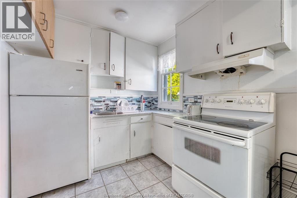 1015 Partington Avenue Property Photo 8