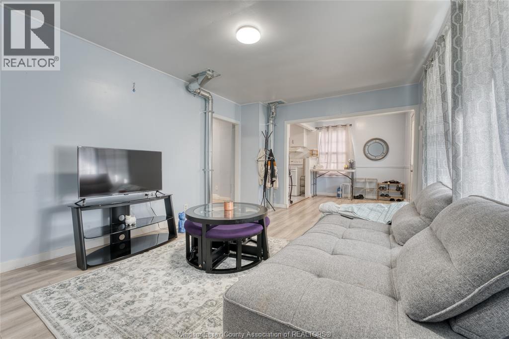 1015 Partington Avenue Property Photo 11