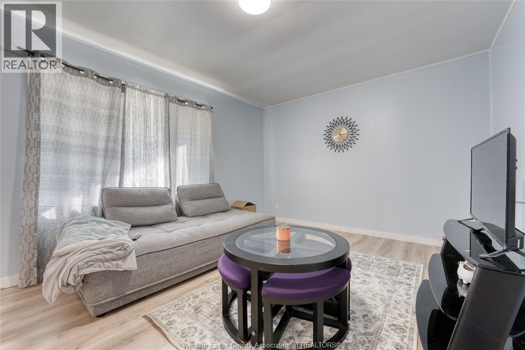 1015 Partington Avenue Property Photo 13
