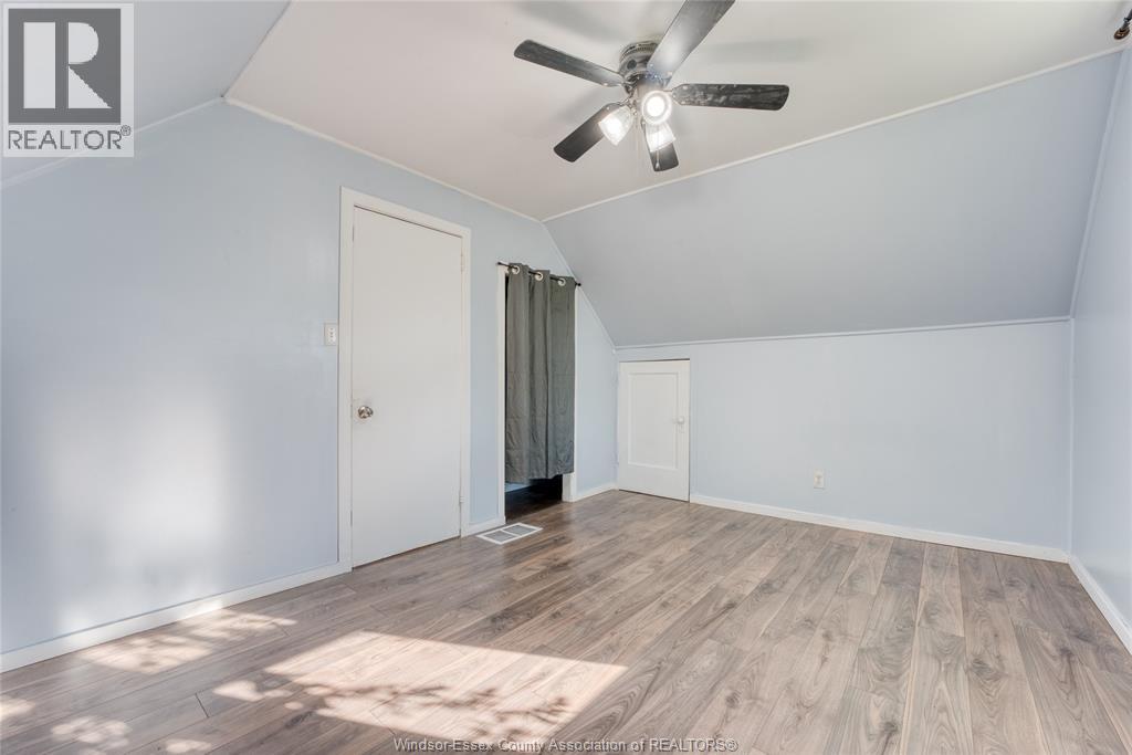 1015 Partington Avenue Property Photo 24