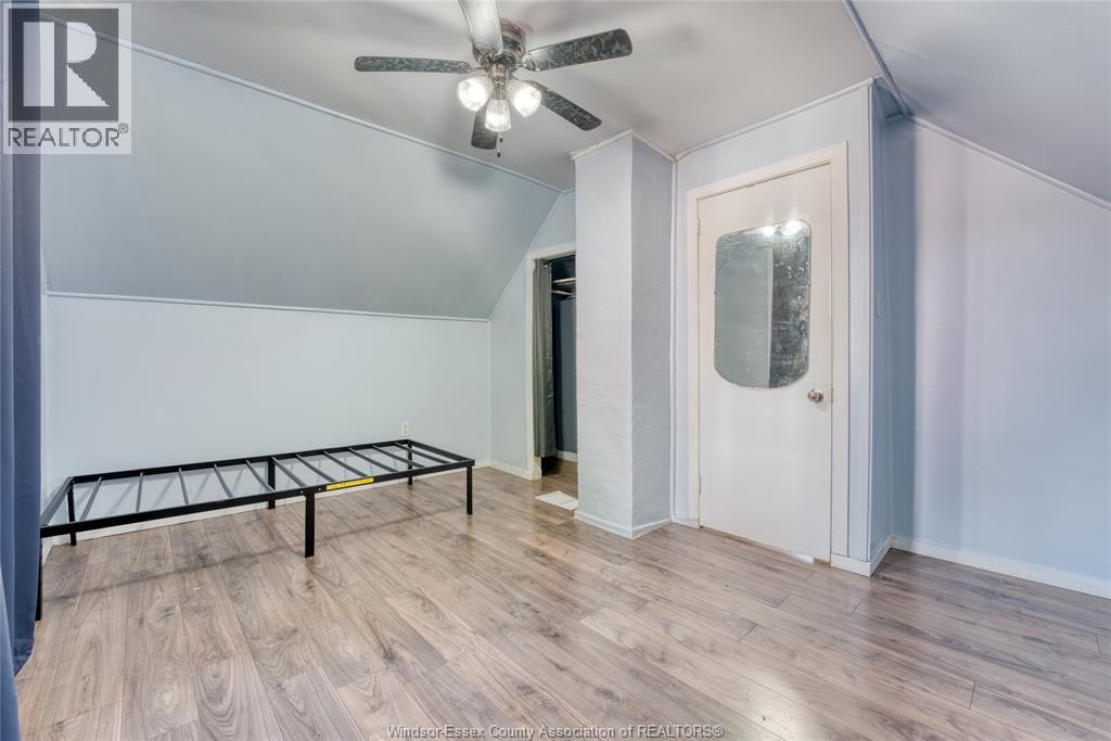 1015 Partington Avenue Property Photo 26
