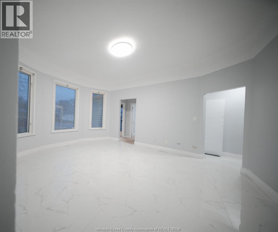 1591 Martindale Street Property Photo 5