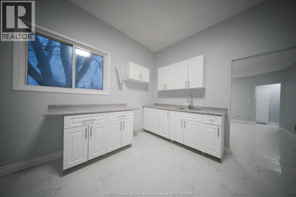 1591 Martindale Street Property Photo 6