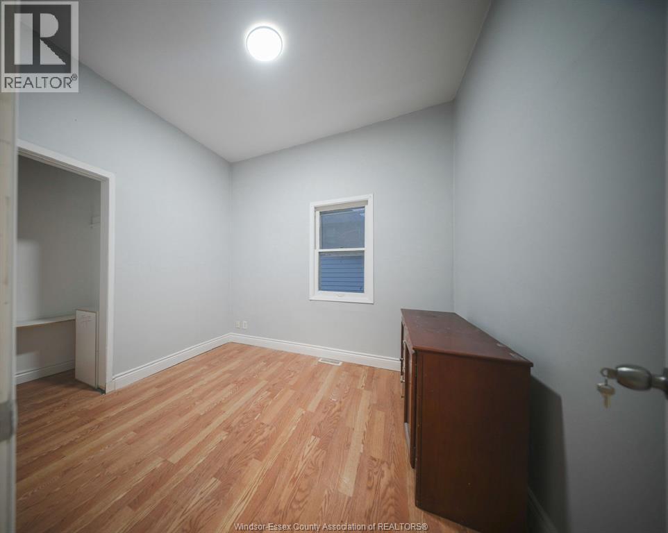 1591 Martindale Street Property Photo 24