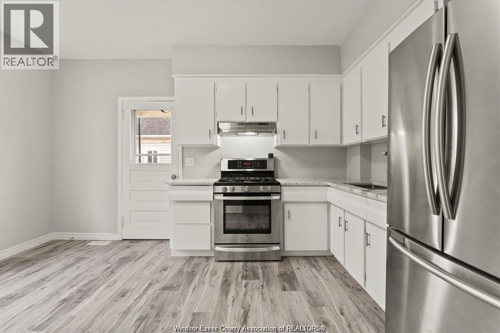 215 Pierre Avenue Property Photo 6