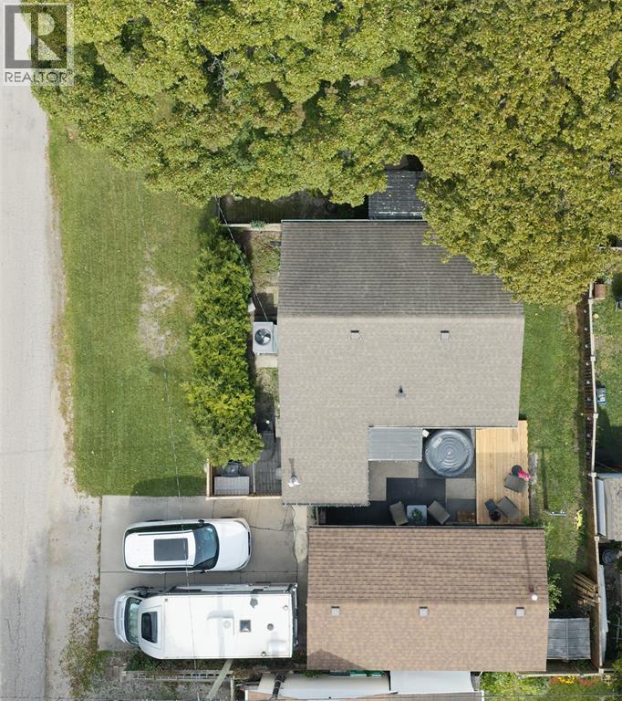 549 Cromwell Street Property Photo 18