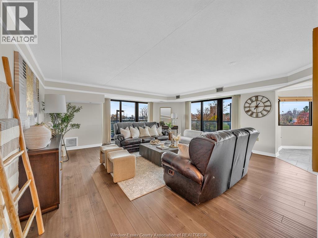 109 Robson Road Unit# 201 Property Photo 4