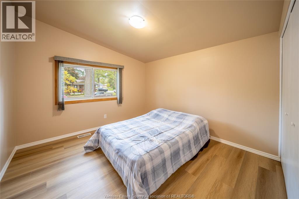 4369 Ashfield Crescent Property Photo 17
