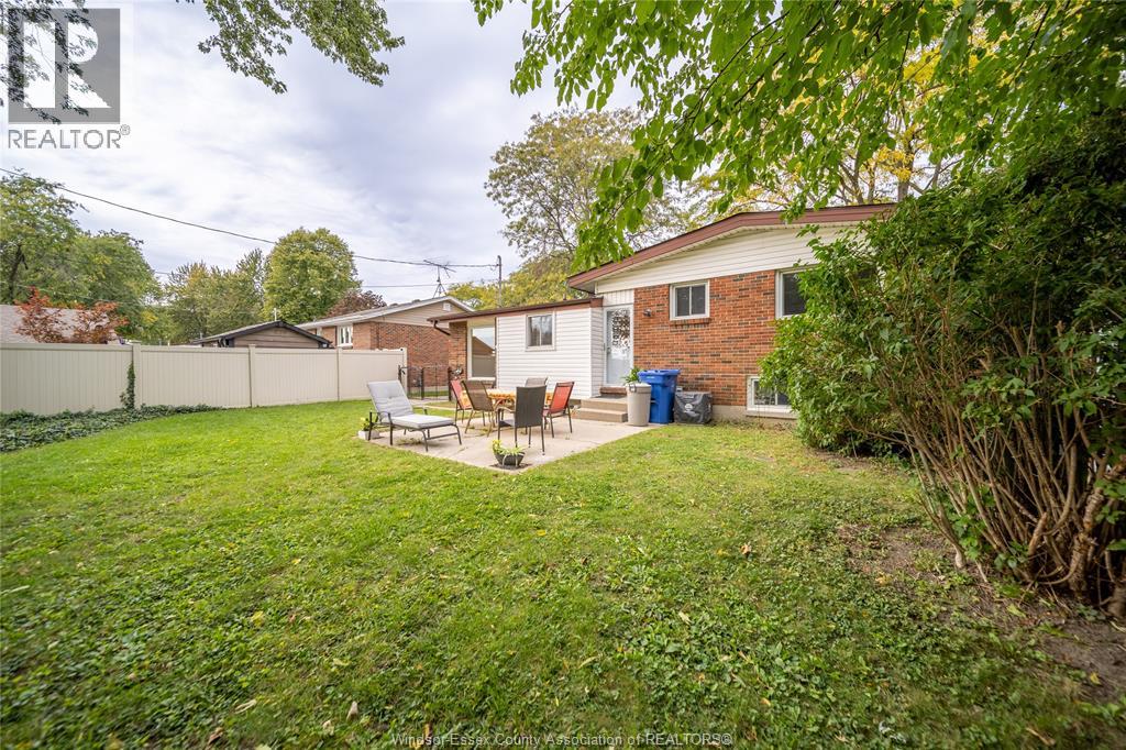 4369 Ashfield Crescent Property Photo 31