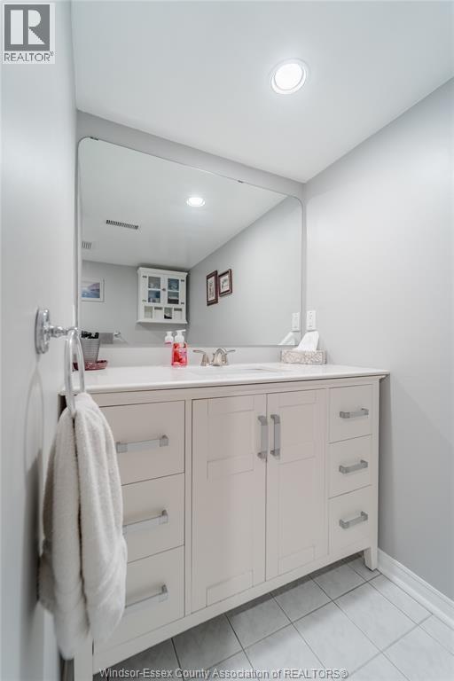 1049 Buckingham Road Property Photo 20