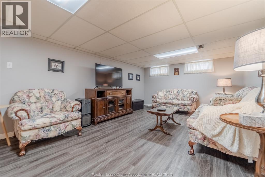 1049 Buckingham Road Property Photo 26