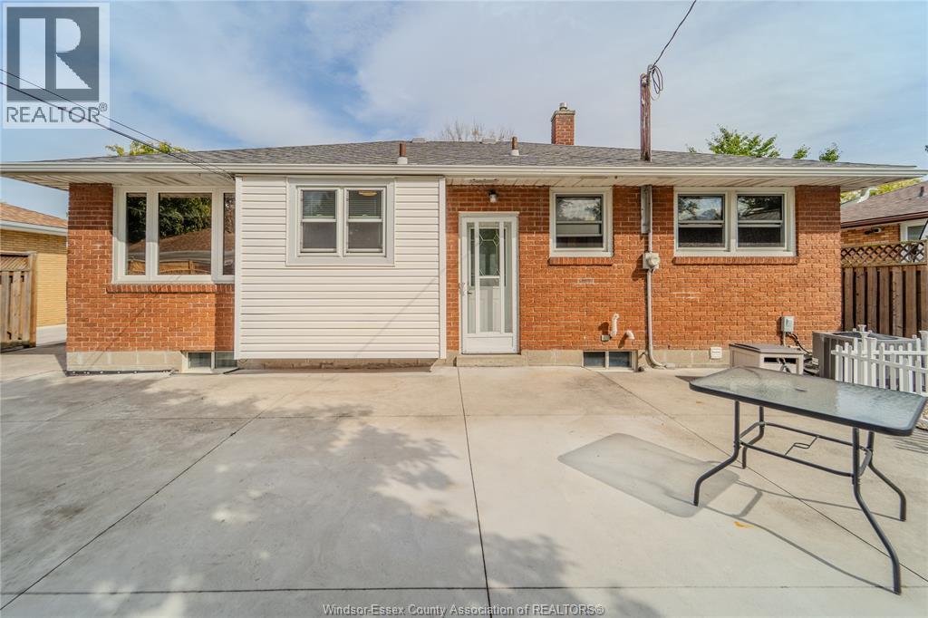 1049 Buckingham Road Property Photo 34